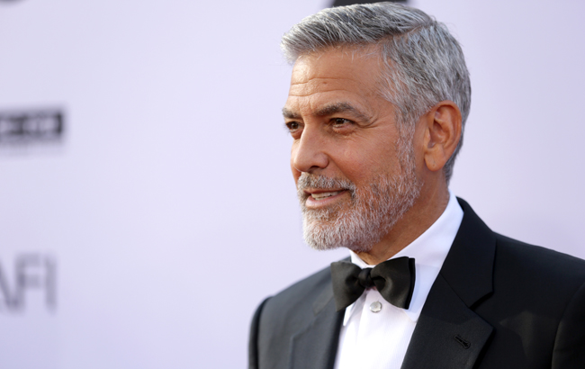 Известного голливудского актера сбила машина на Сардинии (фото)